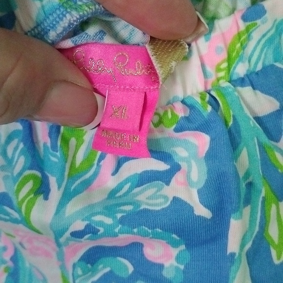 Lilly Pulitzer Ritz Romper - Picture 4 of 4